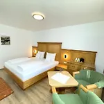 莱切撒勒旅馆 招待所 圣安东阿尔贝格