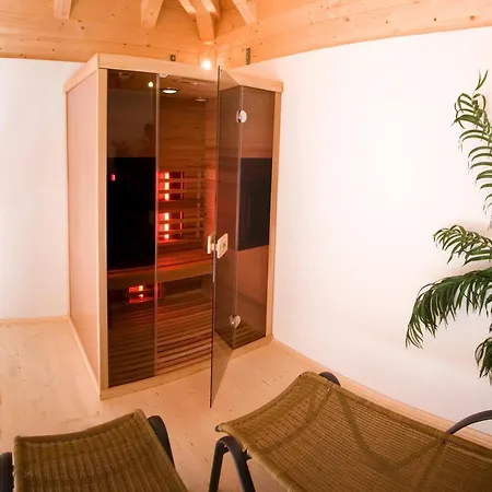 Guest house Lechthaler 3*