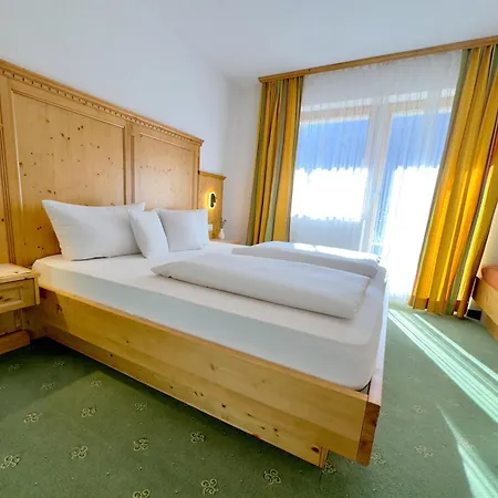 Lechthaler 3*